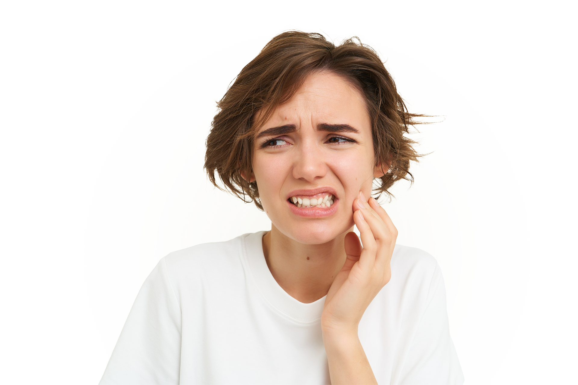 Femme souffrant d’une douleur dentaire en situation d’urgence